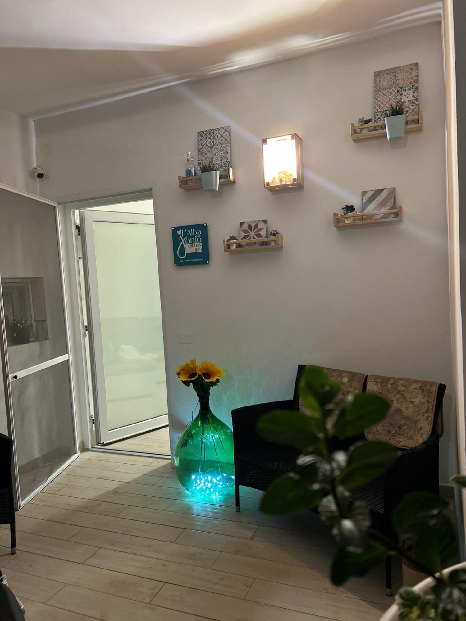 L'Alba Sullo Jonio Bed & Breakfast Taranto Eksteriør bilde